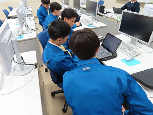 ３年生課題研究スタート